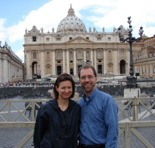 Debbie & Matt in St. Peter's Square